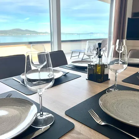 Penthouse Cor Specta - 30m To Beach, Sea View *
