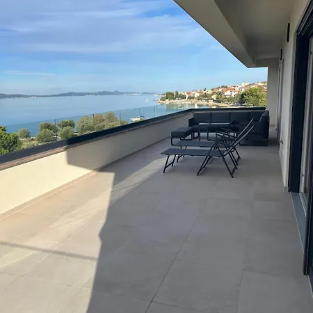 Penthouse Cor Specta - 30m To Beach, Sea View Свети-Петар
